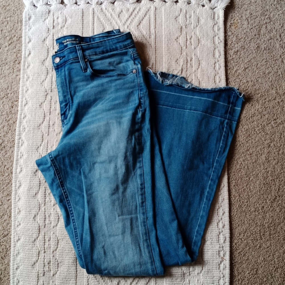 NWOT High Rise Flare Jeans